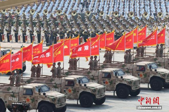 热议九三阅兵：铭记香港抗战是全国重要组成